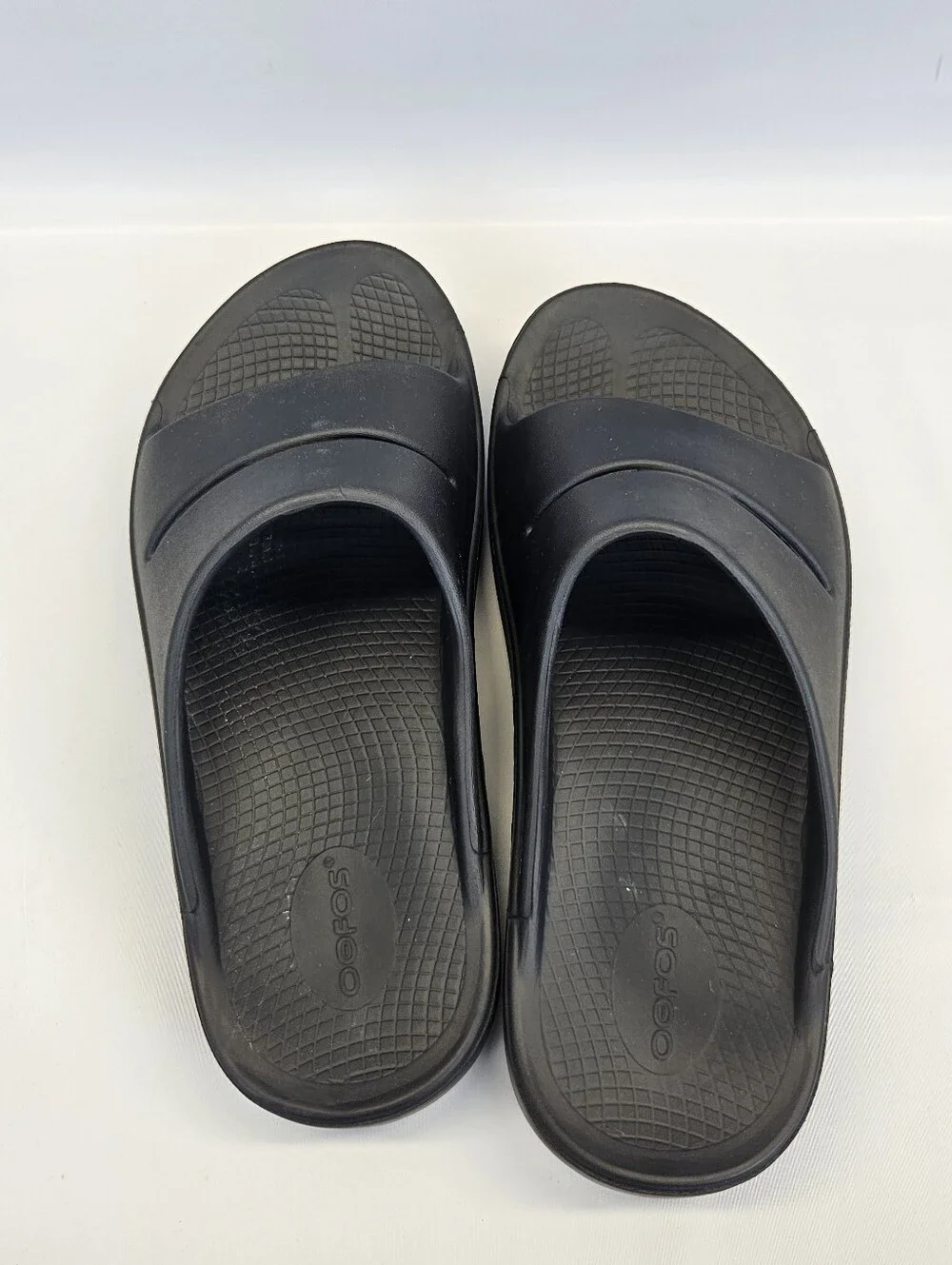 OOFOS OOahh Slide Sandals Black Recovery Comfort Mens 9 Womens 11 EU 42
